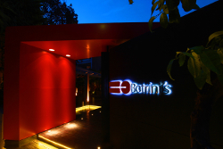 Botrini’s Restaurant 