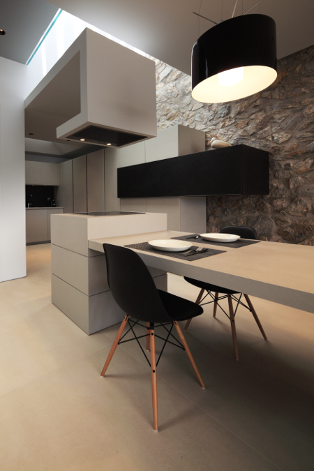 Residence in Apollonion, Porto Rafti  ISV Architects