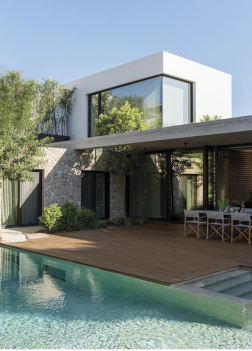 L Scape Residence 
