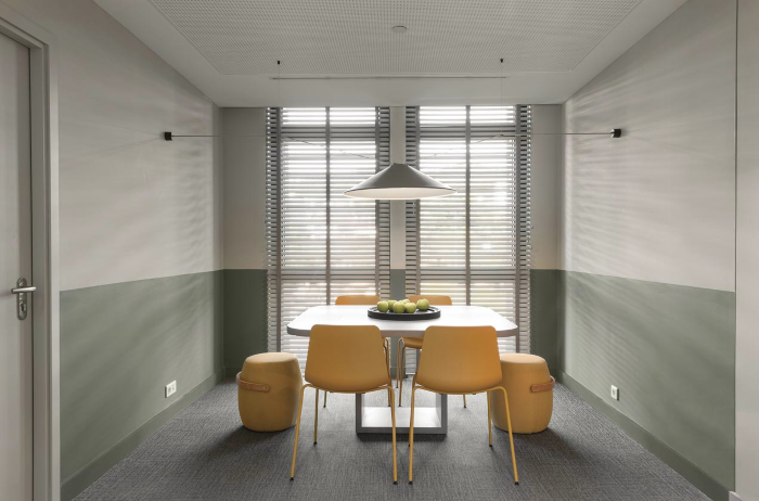 Lightsource BP, eDje Architects, Κατασκευή QPROJECT